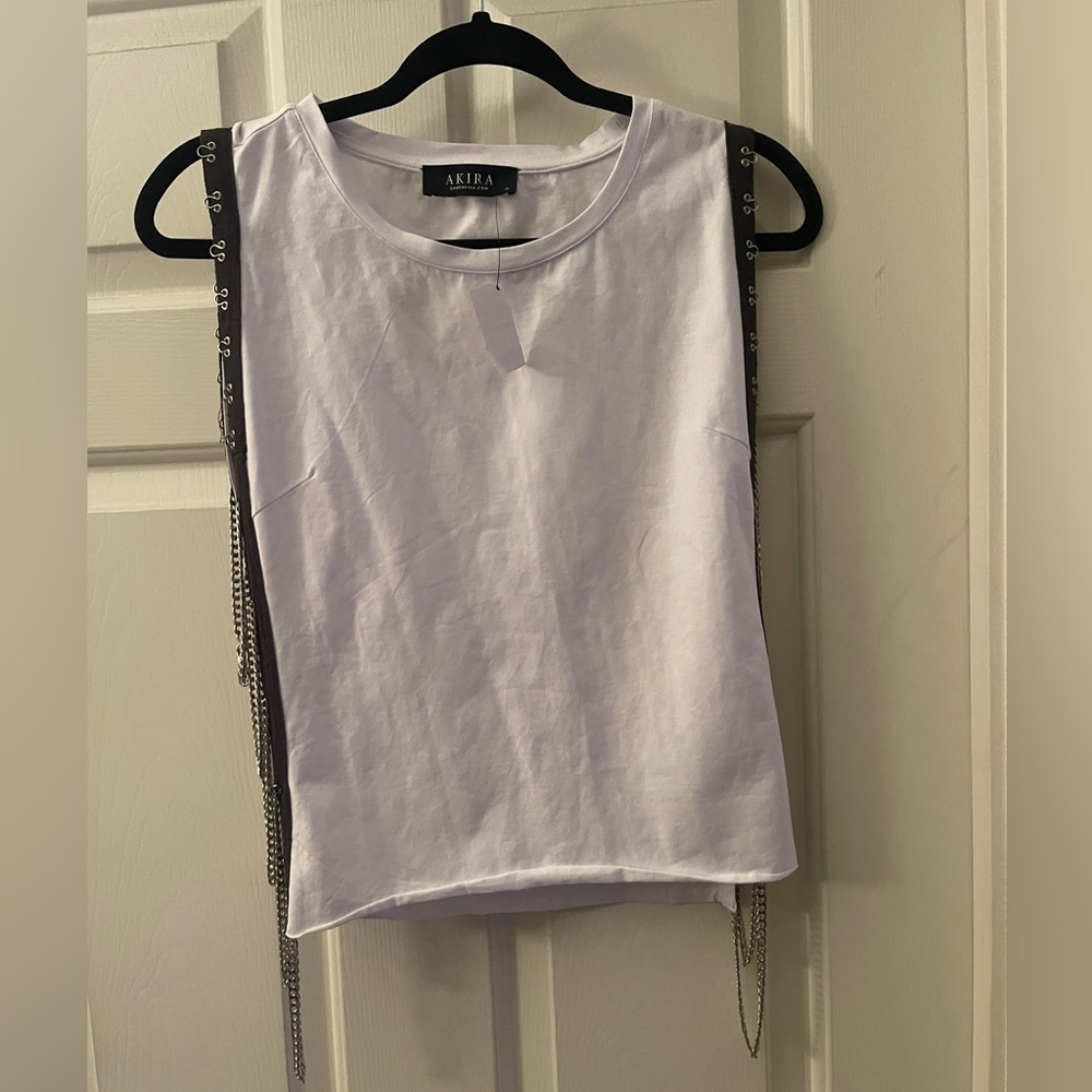 Chain side detail top